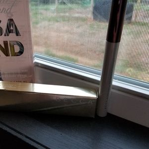 Becca slimlight pearl